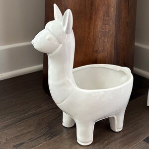 Llama High Gloss Ceramic Planter,indoor/outdoor,succulant,artificial,live